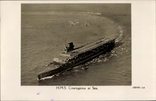 Ak Kriegsschiff Royal Navy, HMS Courageous, Flugzeugträger