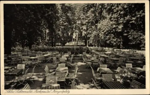 Ak Lichtenwalde Niederwiesa im Kreis Mittelsachsen, Schloss Lichtenwalde, Konzertplatz, Bestuhlung