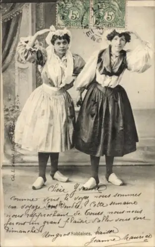 CPA Sablaises, Frauen in Tracht