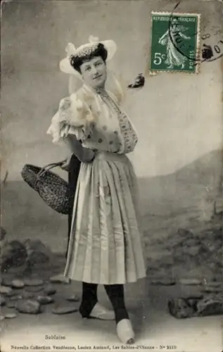 CPA Sablaise, Frau in Tracht