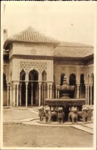 Ak Granada Andalusien Spanien, Alhambra, Patio de los Leones, Brunnen, Säulen,  Architektur