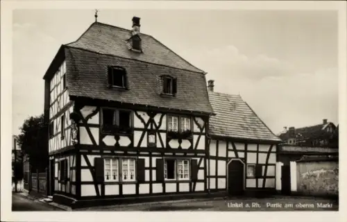 Ak Unkel am Rhein, Unkel a. Rh., Partie am oberen Markt, Fachwerkhaus