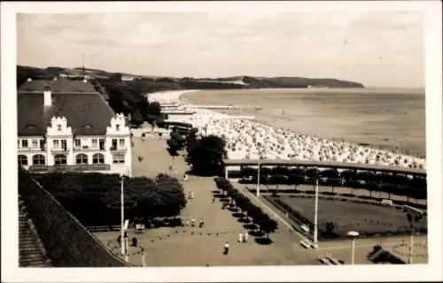 Ak Gdańsk Danzig, Strand mit vielen Menschen, Meer, Bäume, Gebäude, Danzig