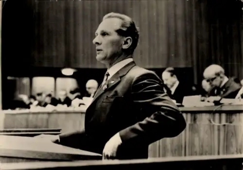 Ak VI. Parteitag der SED 1963, Werner Seelenbinder Halle Berlin, Erich Honecker, SED Parteistatut