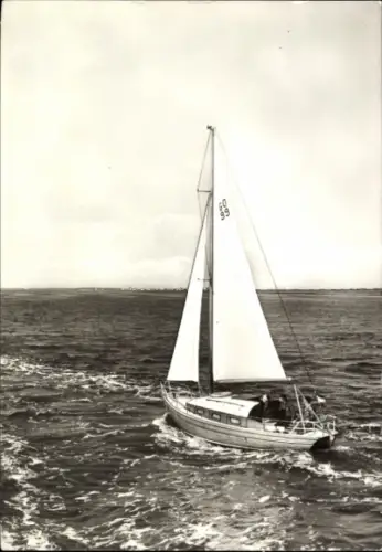 Ak Segelboot auf der Ostsee