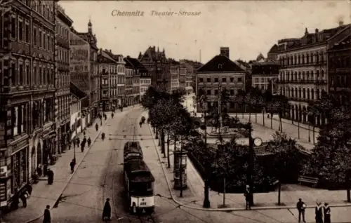 Ak Chemnitz in Sachsen,  Theaterstraße, Straßenbahn, Bäume, Gebäude