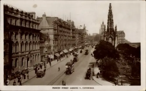 Ak Edinburgh Schottland, Princes Street,  Straßenansicht,  