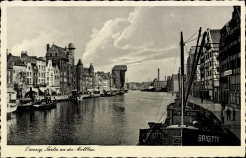 Ak Gdańsk Danzig,  Partie an der Mottlau, Schiffe, Wasser, Gebäude