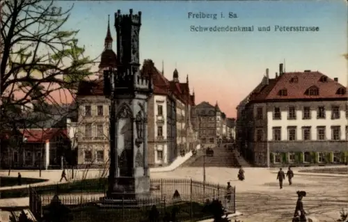 Ak Freiberg in Sachsen,  Schwedendenkmal, Petersstraße,  