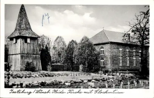 Ak Lüneburg in Niedersachsen, Holzkirchturm, Backsteinkirche, Gartenanlage, Testeburg, Lüneburg