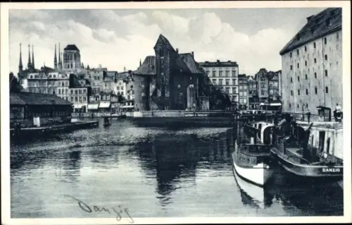 Ak Gdańsk Danzig,  Hafenansicht, Schiffe,  Gebäude