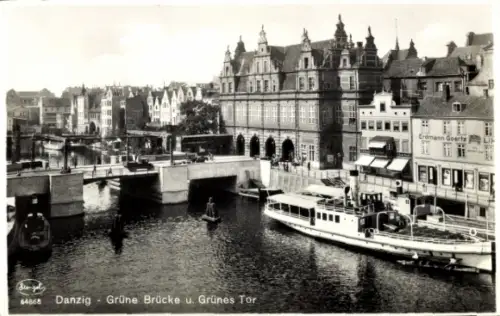 Ak Gdańsk Danzig,  Grüne Brücke, Grünes Tor, Wasserweg, Boote