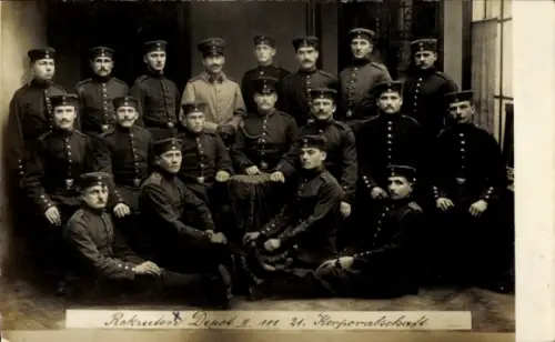 Foto Ak Deutsche Soldaten in Uniform, Rekruten Depot II 111 21 Korporalschaft Konstanz