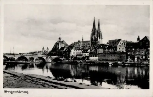 Ak Regensburg an der Donau Oberpfalz, Fluss, Brücke, Kirche
