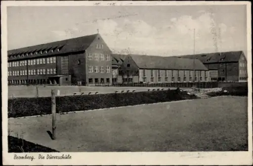 Ak Bydgoszcz Bromberg Westpreußen,  Die Dürerschüle, Schulgebäude, keine Personen, keine Symbole