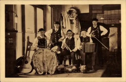 Ak Die lustigen Dachauer, Gruppenbild mit Musikinstrumenten, Max Dirnhofer, München, Ottostraße 3B/I