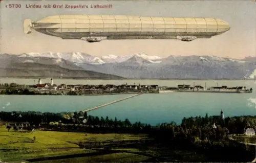 Ak Lindau am Bodensee Schwaben, Gesamtansicht, Zeppelin, Luftschiff
