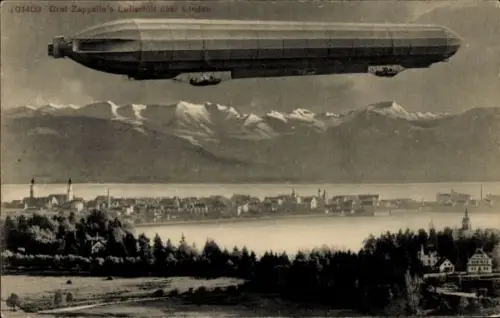 Ak Lindau am Bodensee Schwaben, Gesamtansicht, Zeppelin, Luftschiff