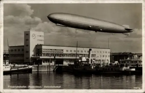 Ak Friedrichshafen am Bodensee, LZ 127 Graf Zeppelin, Gaststätte Hafenbahnhof, Dampfer Lindau
