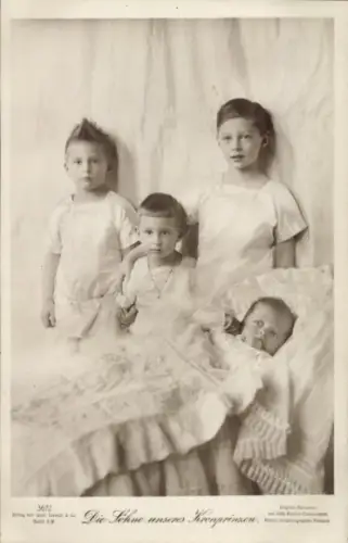 Ak Erbprinz Wilhelm, Louis Ferdinand, Hubertus, Friedrich, Söhne des Kronprinzenpaares