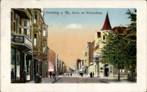Ak Homberg Duisburg im Ruhrgebiet, Homberg a Rh., Partie am Bismarckplatz, Straßenansicht, Mensch