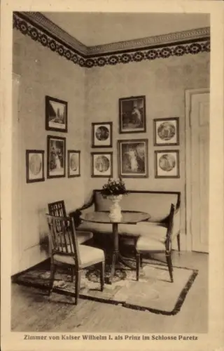 Ak Paretz Ketzin an der Havel, Zimmer von Kaiser Wilhelm I., als Prinz,  Bilder an der Wand