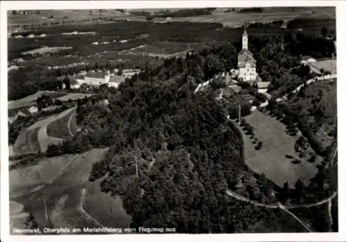 Ak Neumarkt in der Oberpfalz, Luftaufnahme Kloster St. Joseph, Karmelitenkloster Mariahilfsberg