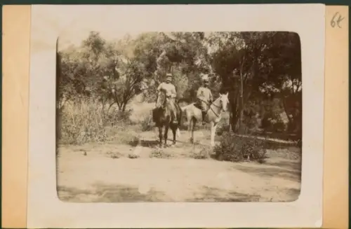 Foto Ak Französische Soldaten zu Pferden