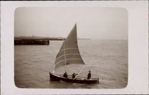 Foto Ak Den Helder?, Segelboot, Segelpartir