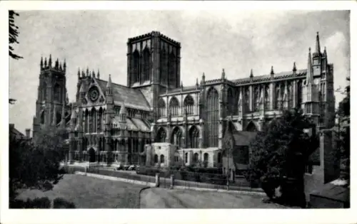 Ak York Yorkshire England, York Minster, Südseite