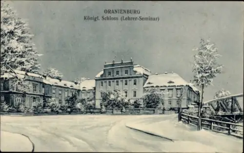 Ak Oranienburg in Brandenburg, Königliches Schloss, Lehrer-Seminar, Winteransicht