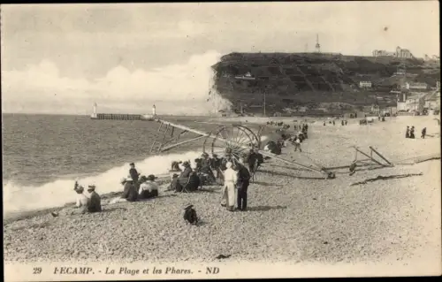 Ak Fecamp Seine Maritime, La Plage, Les Phares