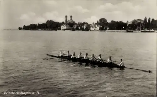 Ak Friedrichshafen am Bodensee, Teilansicht, Schloss, Achter Ruderboot
