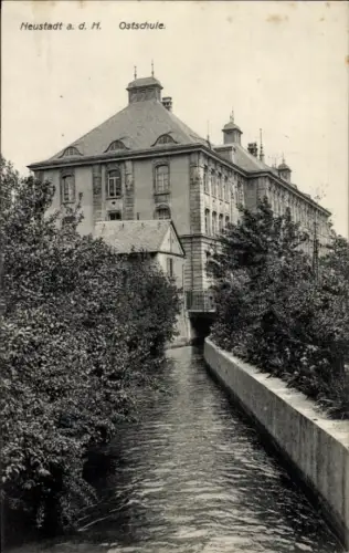 Ak Neustadt an der Haardt Neustadt an der Weinstraße, Ostschule