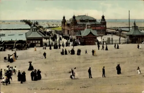 Ak Southport Merseyside England, The Pier