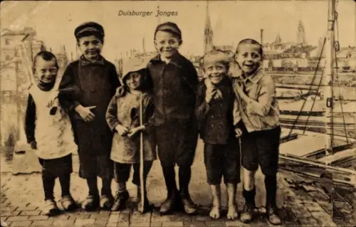Ak Duisburg, Gruppenbild frecher Duisburger Jonges