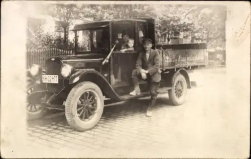 Foto Ak Hamburg, Männer, Kind, Auto, Werbung Baukeramik