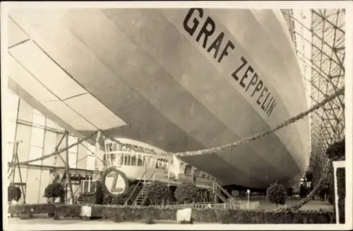 Ak Luftschiff LZ 127, Graf Zeppelin, Taufe