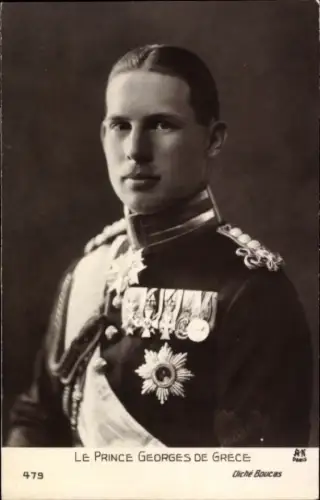 Ak Prinz Georg von Griechenland, Portrait in Uniform, Orden