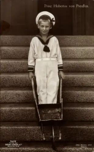 Ak Prinz Hubertus von Preußen mit Schubkarre, Gustav Liersch 7628
