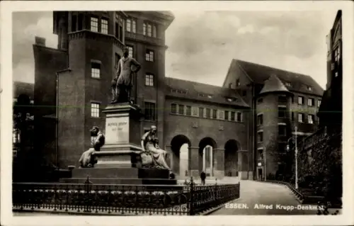Ak Essen im Ruhrgebiet, Alfred Krupp Denkmal, Statue, Gebäude, Essen