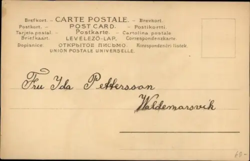 Ak Frau in schwarzem Kleid vor dem Mond, Sterne