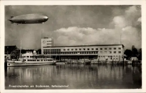 Ak Friedrichshafen am Bodensee, Hafenbahnhof, Zeppelin