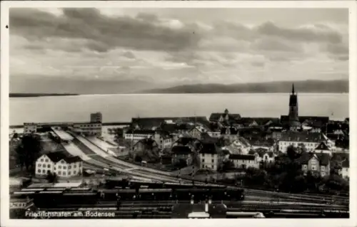 Ak Friedrichshafen am Bodensee, Eisenbahn, Luftbild