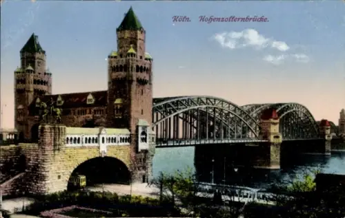Ak Köln am Rhein, Hohenzollernbrücke,  Türme, Wasser, Brücke