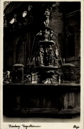 Ak Nürnberg in Mittelfranken, Tugendbrunnen
