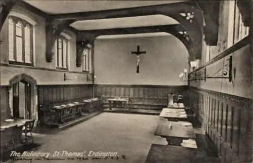 Ak Erdington Birmingham, Speisesaal, St. Thomas  Kreuz, Tische, Stühle