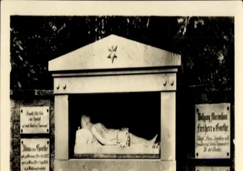 Ak Weimar in Thüringen, Ruhestätte der Familie Goethe