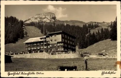 Ak Hirschegg Mittelberg im Kleinwalsertal Vorarlberg, Sporthotel Auenhütte