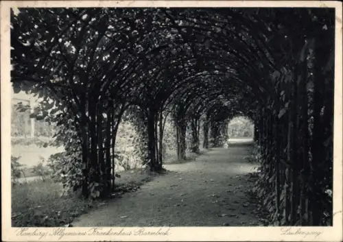 Ak Hamburg Nord Barmbek, Allgemeines Krankenhaus, Laubengang